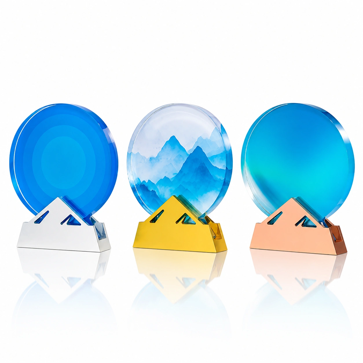 Round Mountain Crystal Award – Custom Achievement & Leadership Recognition Trophy