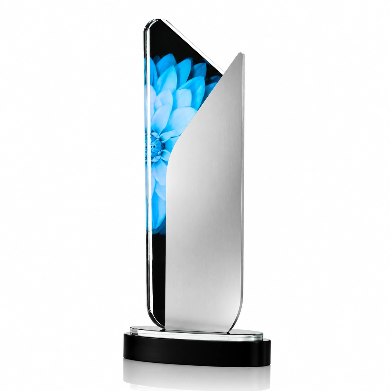 Modern Curved Crystal Award with Blue Accent – Custom Corporate Recognition Trophy